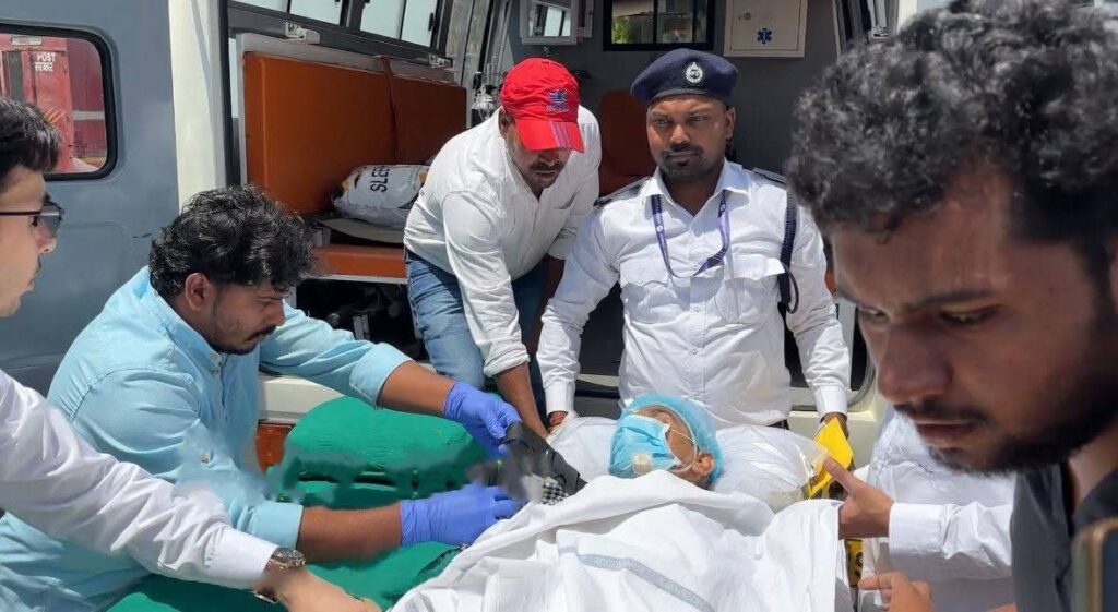 Evergreen - Health 
Medical Escort & Commercial Stretcher Services Worldwide