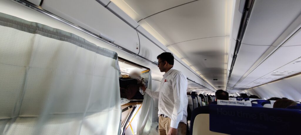 Evergreen - Health 
Medical Escort & Commercial Stretcher Services Worldwide