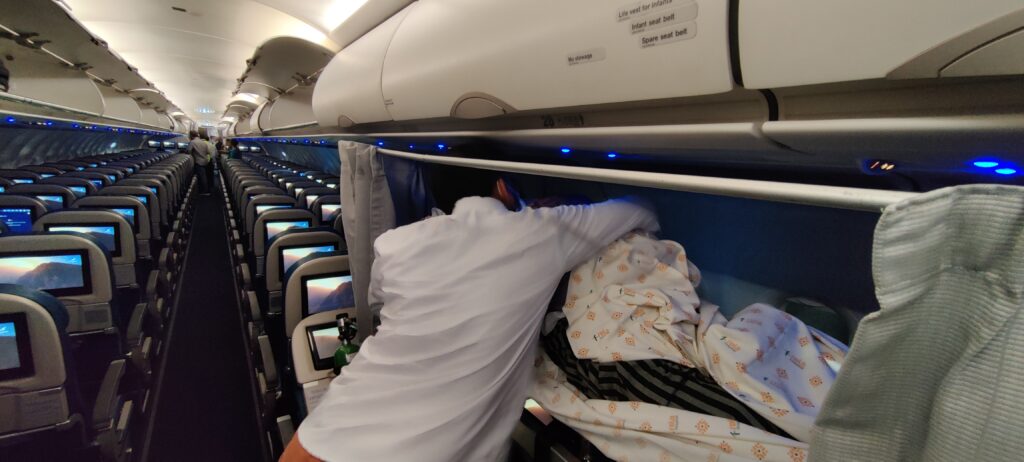 Evergreen - Health 
Medical Escort & Commercial Stretcher Services Worldwide