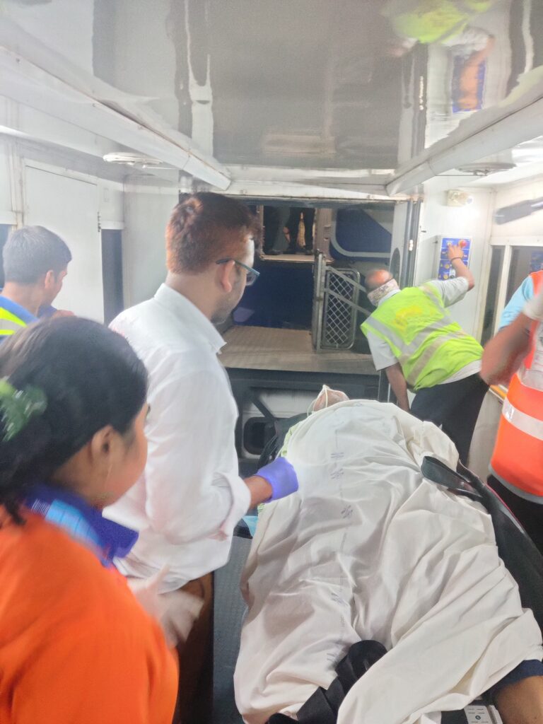 Evergreen - Health 
Medical Escort & Commercial Stretcher Services Worldwide