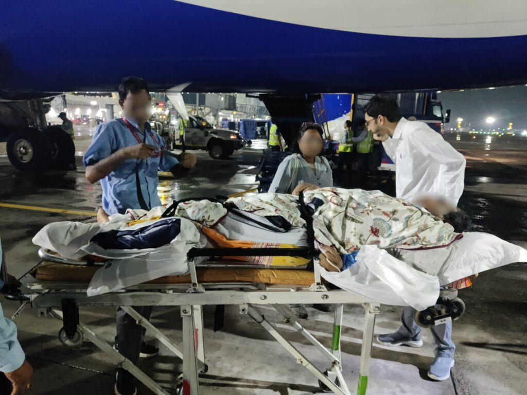 Evergreen - Health 
Medical Escort & Commercial Stretcher Services Worldwide