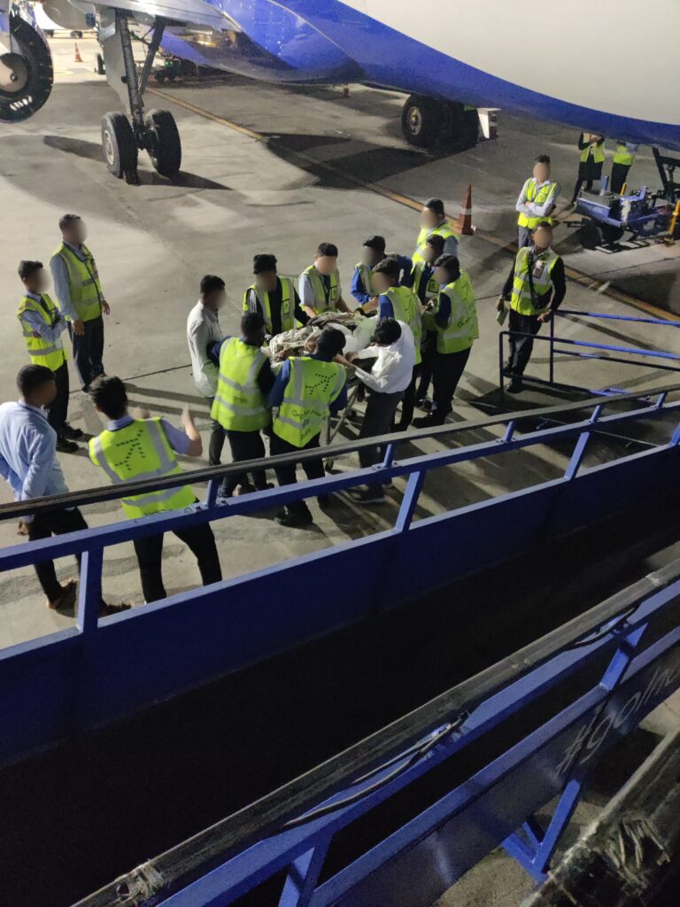 Evergreen - Health 
Medical Escort & Commercial Stretcher Services Worldwide