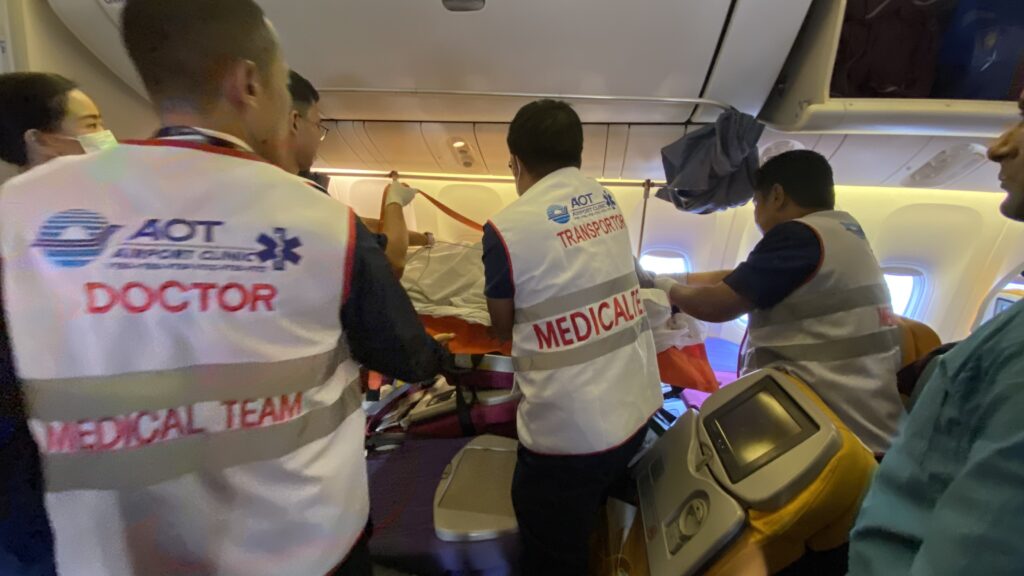 Evergreen - Health 
Medical Escort & Commercial Stretcher Services Worldwide