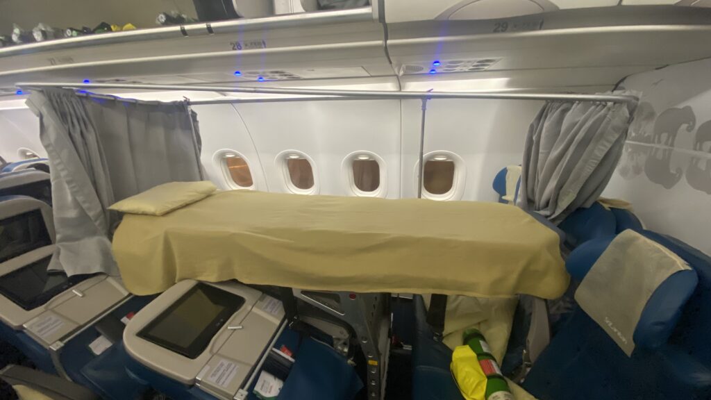 Evergreen - Health 
Medical Escort & Commercial Stretcher Services Worldwide